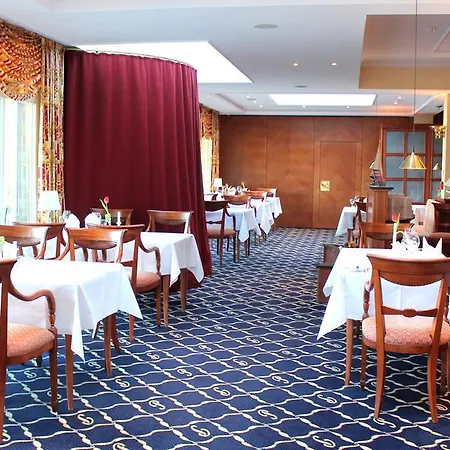 Usedom Palace 酒店
