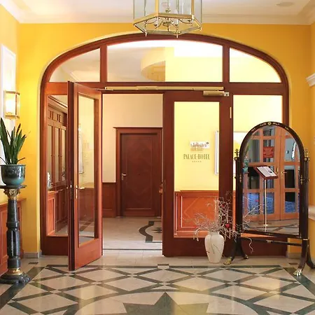Usedom Palace 奥斯特西巴德钦诺维茨